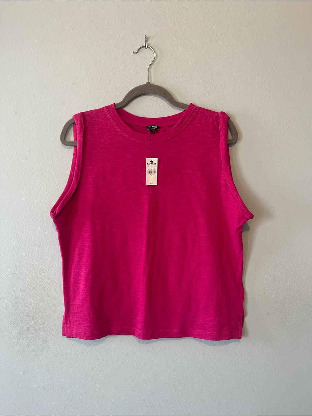 Express Sleeveless Tank Top - Bright Pink